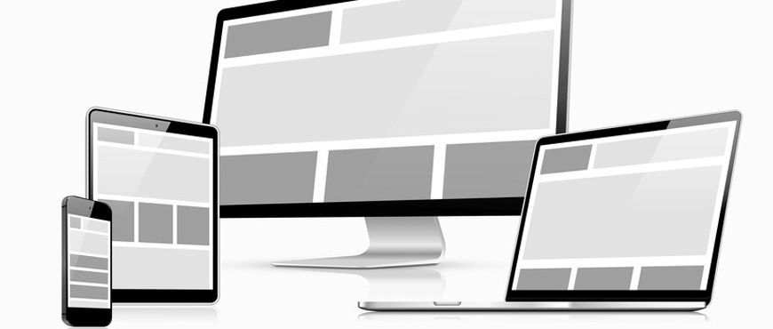 Bildschirm von PC, Laptop, Smartphone: Website ist Mittelpunkt des Kanzleimarketing