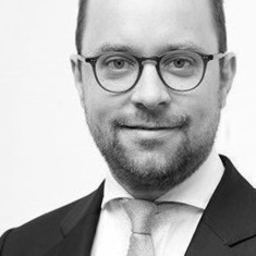 Dr. Dominik Herzog